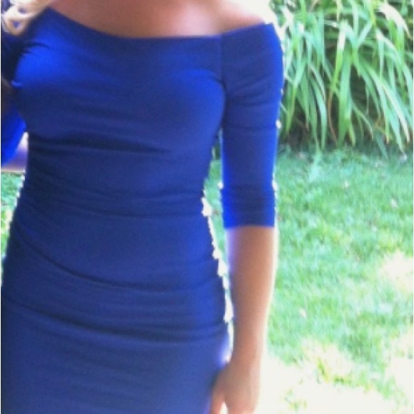 Royal Blue, bodycon Strapless dress with 3/4 length sleeve - Picture 2 of 4